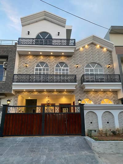 8 Marla Brandnew Modern House For Sale In G-13 Islamabad