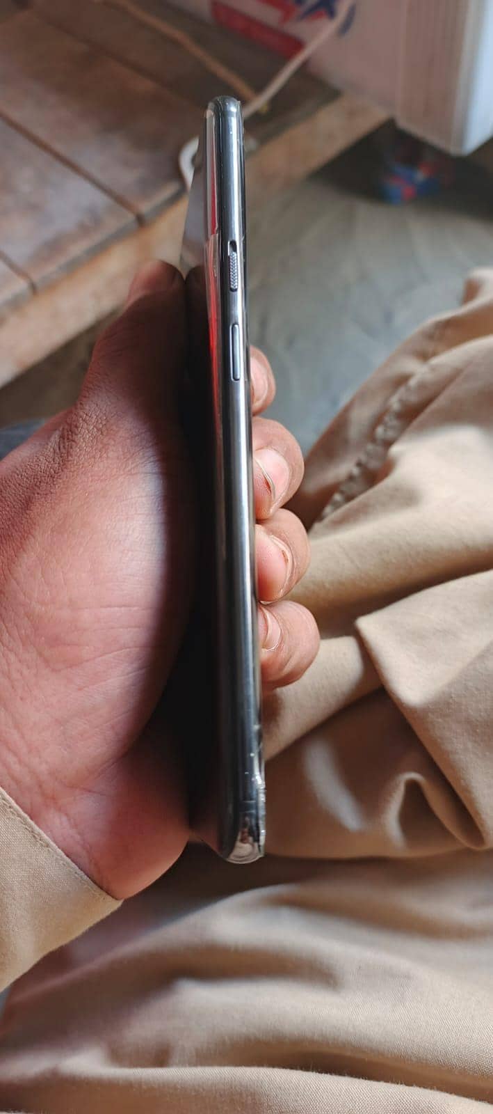 One Plus 7 Pro 3