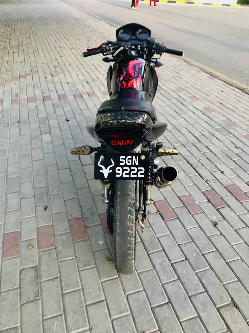 YBR125 1