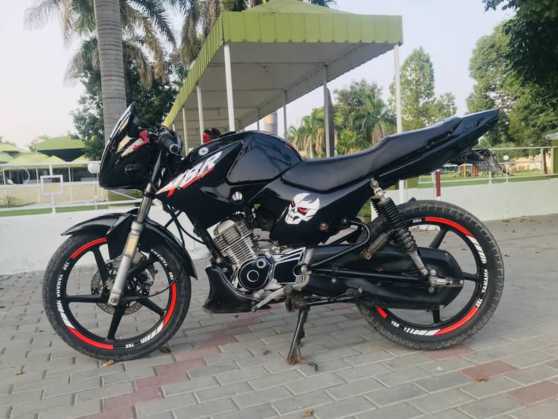 YBR125 4