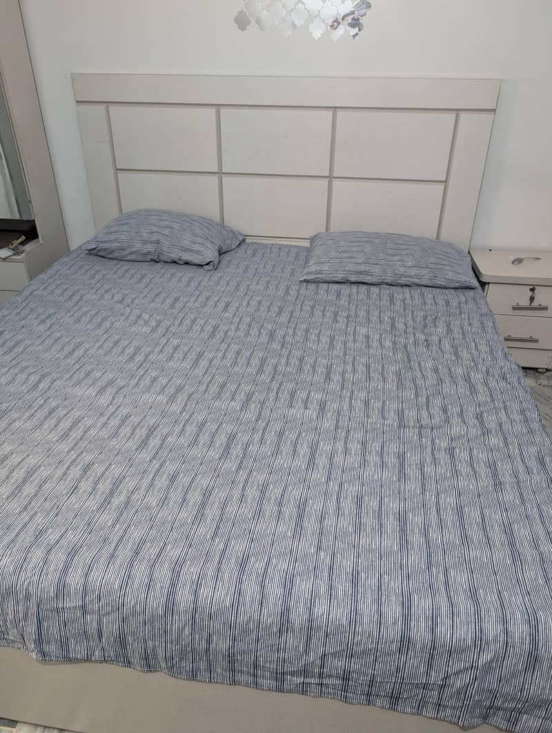 bedroom set 2
