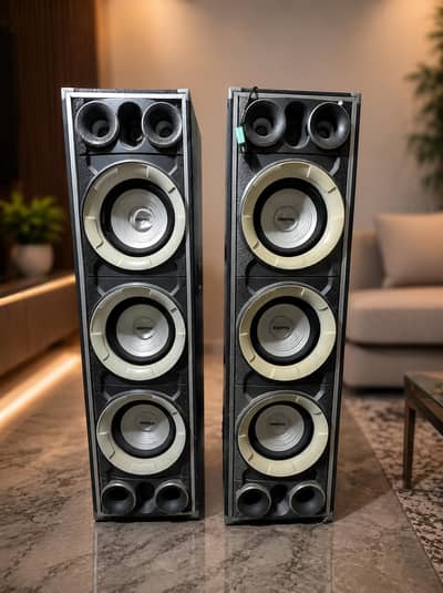 Geepas powerful 3-way Speaker system with Amplifier & Mic.