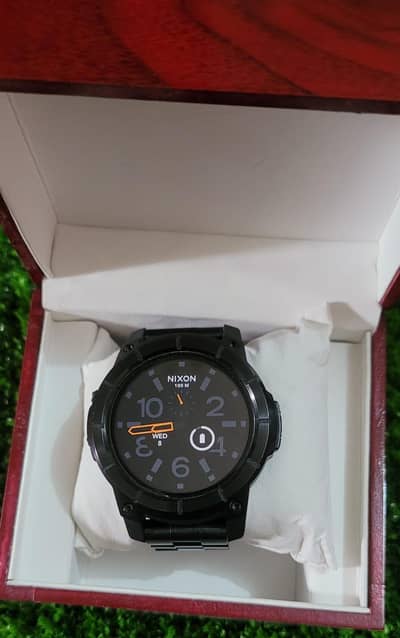 Nixon smart android watch available for sale in 10/9  condition
