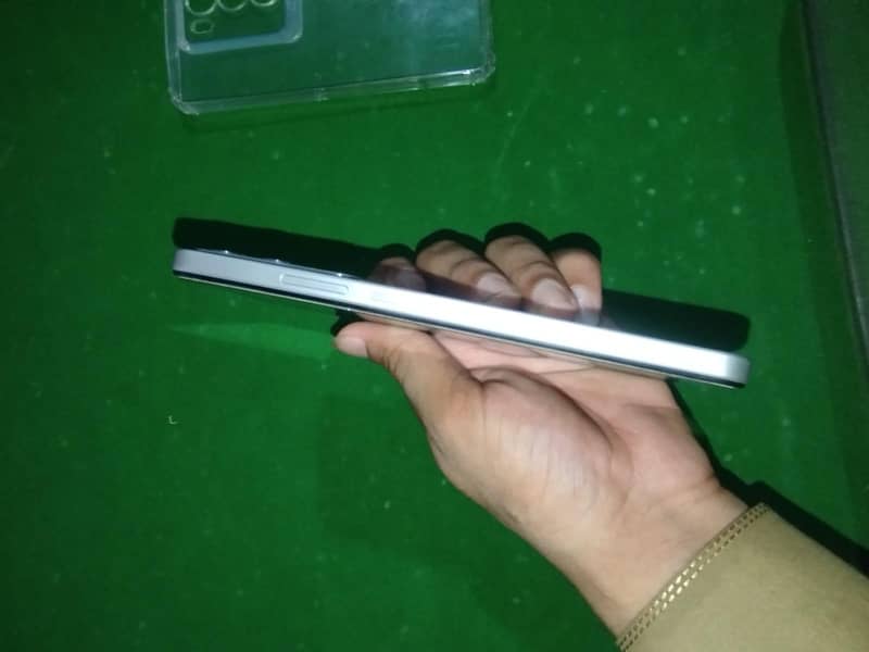 Realme C71 3