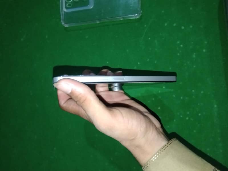 Realme C71 4