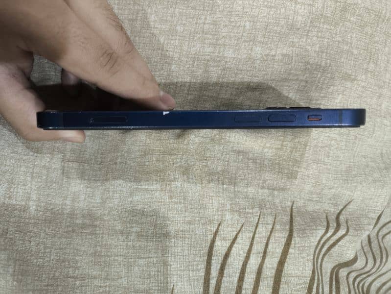 iphone 12 2