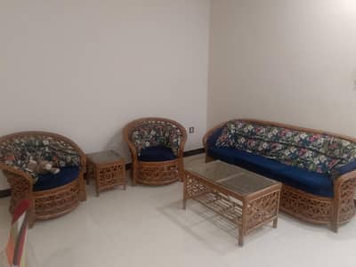 5 Seater with 3 Center Tables