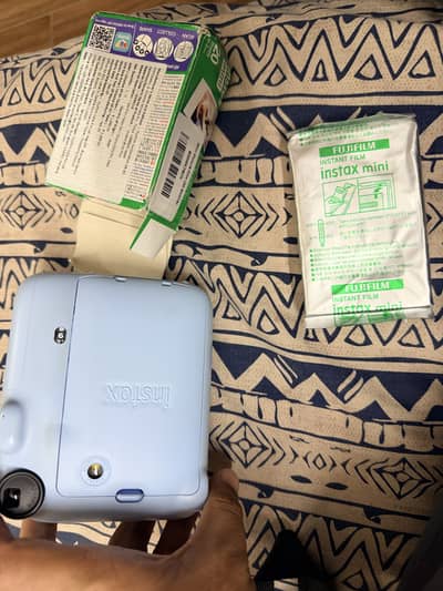 Fujifilm Instax 12 Mini with