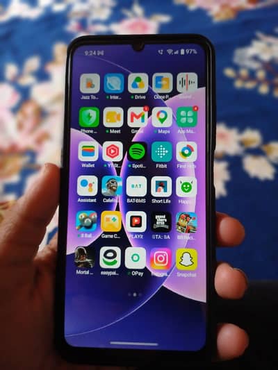 Realme C63