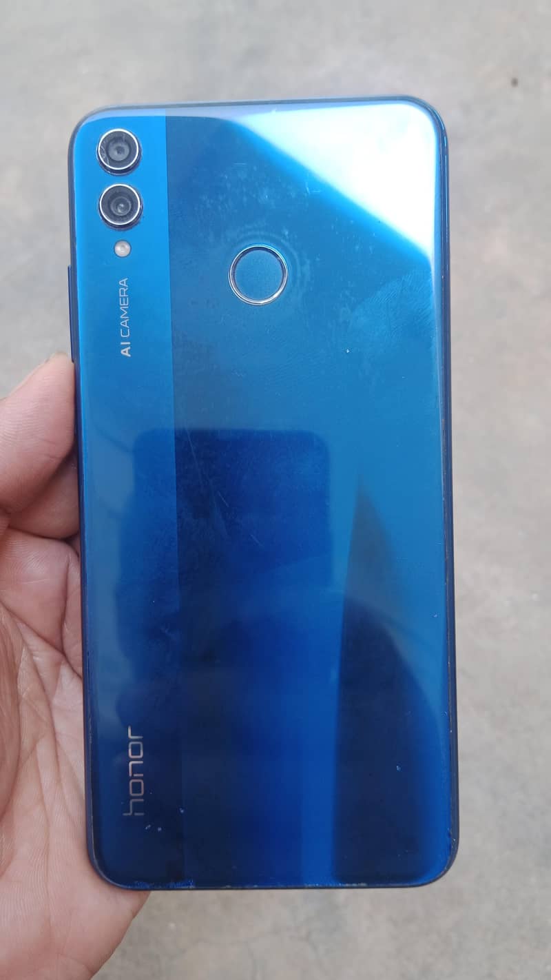 Honor 8X 4