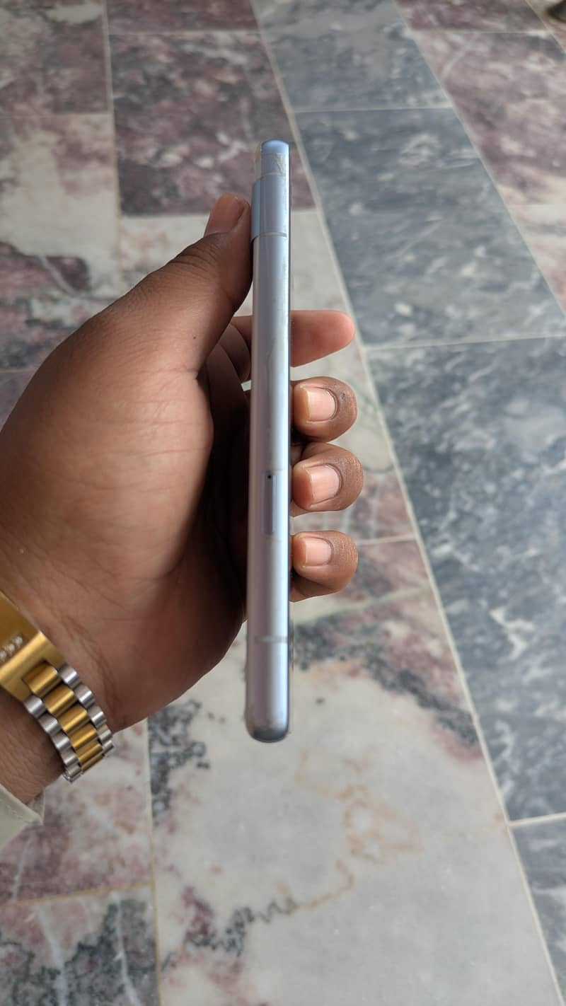 Google Pixel 7a 3