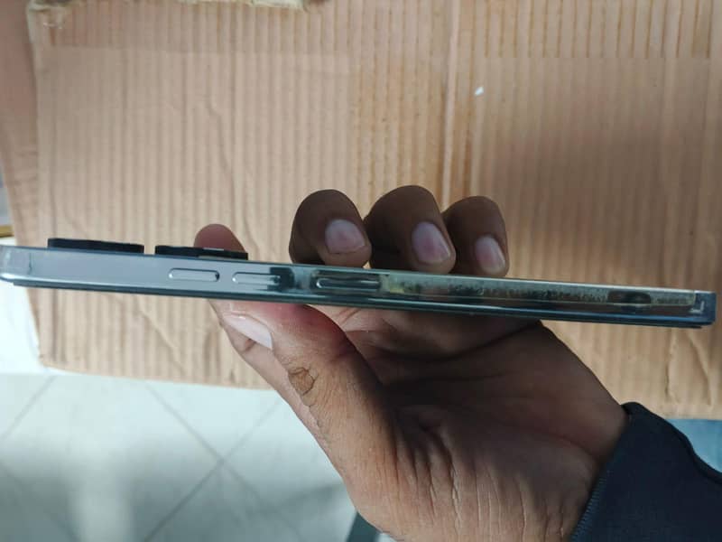 Tecno CAMON 20 2