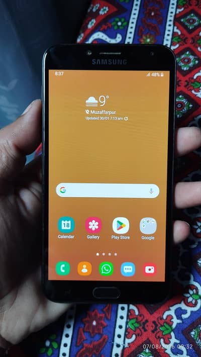 Samsung Mobile J4