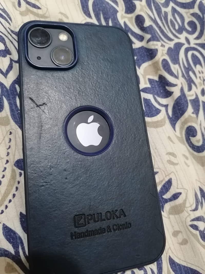 Apple iPhone 13 2
