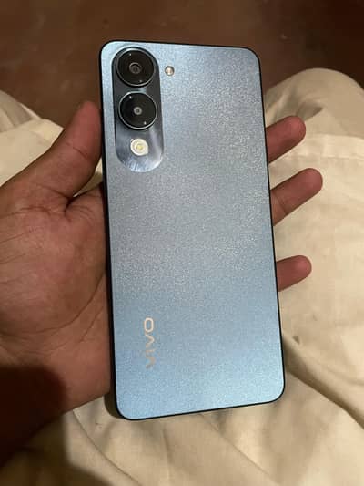 Vivo Y04 4/128 condition 10/10 with box and charger