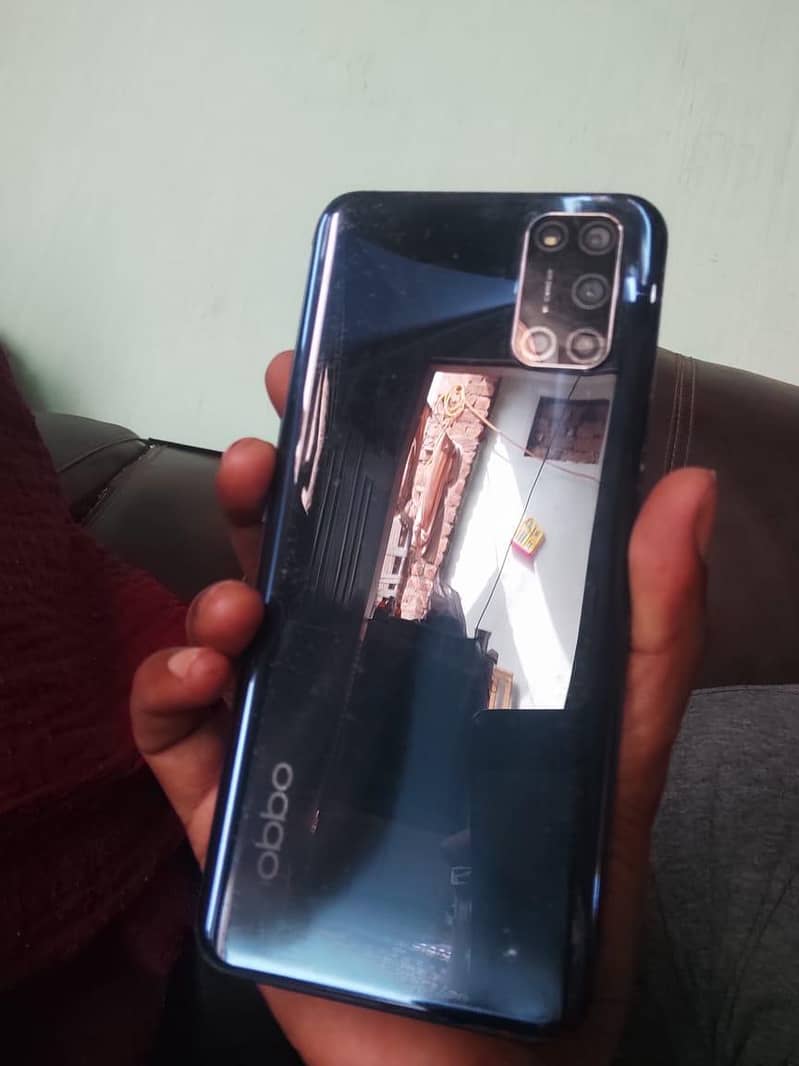 OPPO A52 0