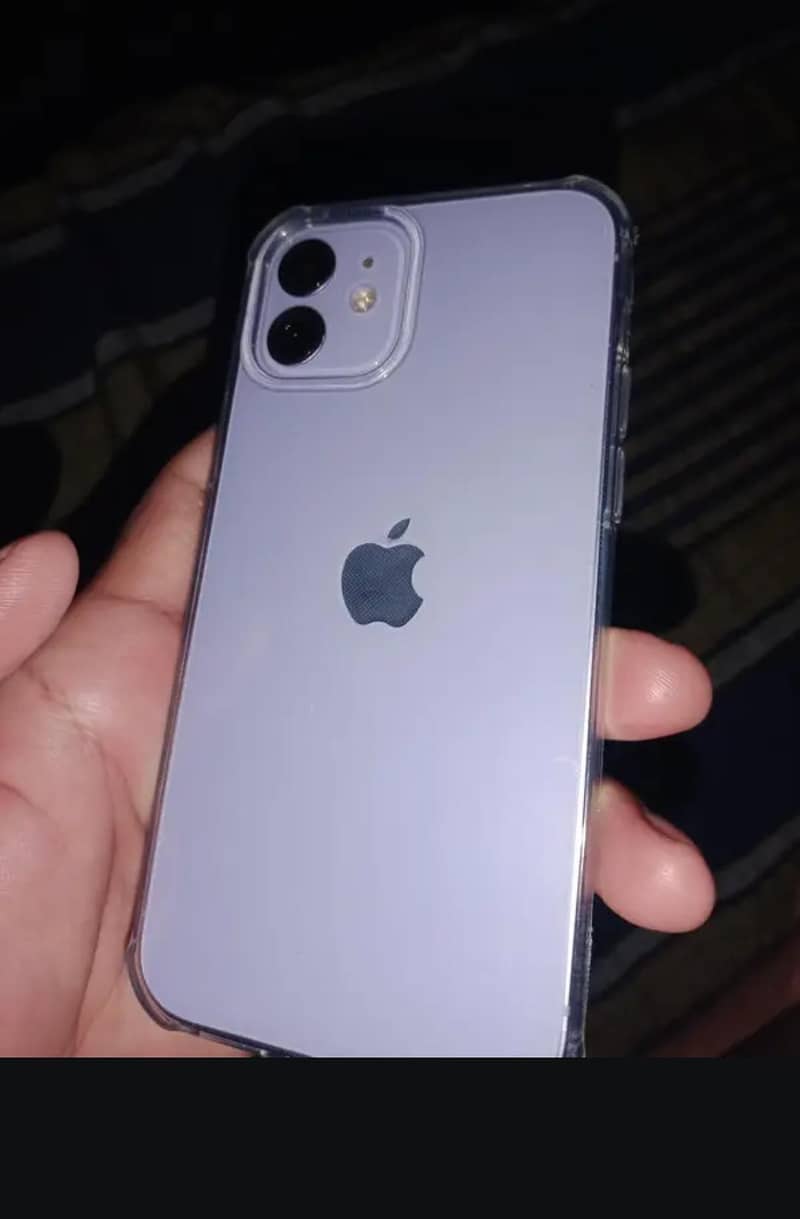 Apple iPhone 12 1