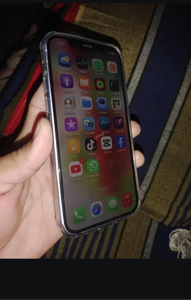 Apple iPhone 12 2