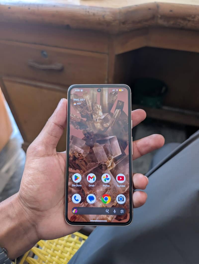 Google Pixel 8 3