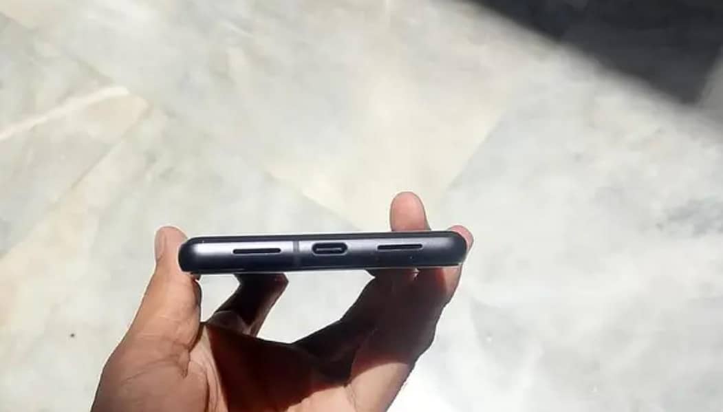 Google Pixel 7 3