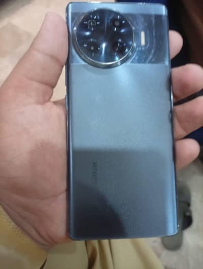 Tecno Spark 20 Pro Plus