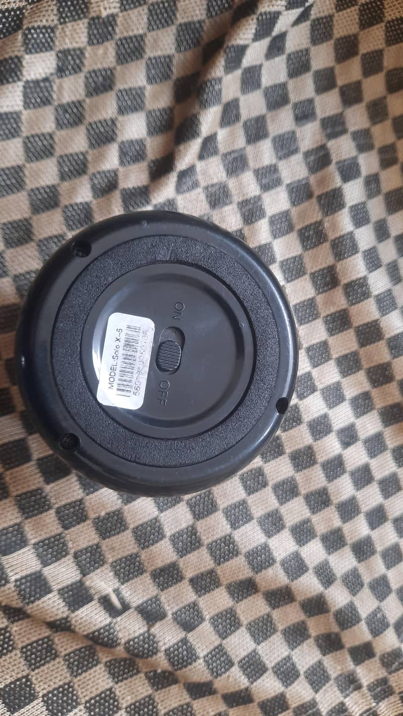 audionic or JBL 3