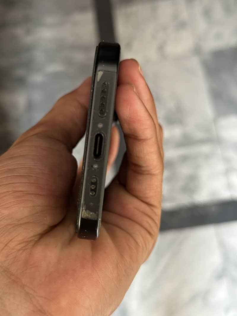 Apple iPhone 15 0
