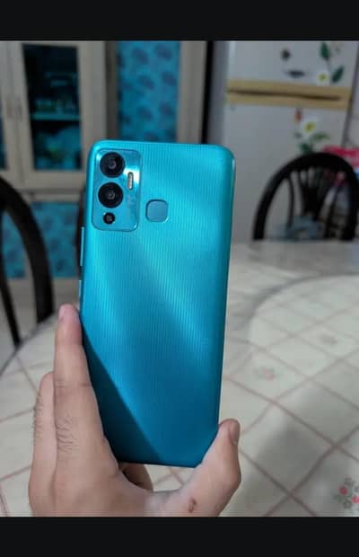Infinix Hot 12 Play