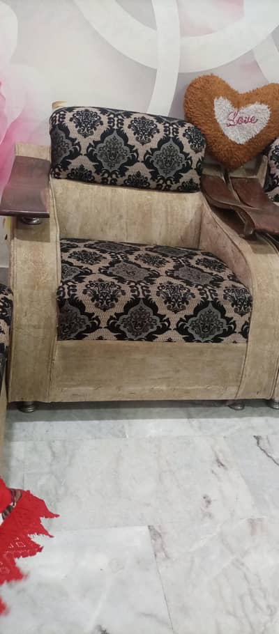 Sofa set