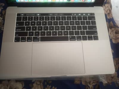 Apple MacBook Pro – Excellent Condition – Original – Urgent Sale