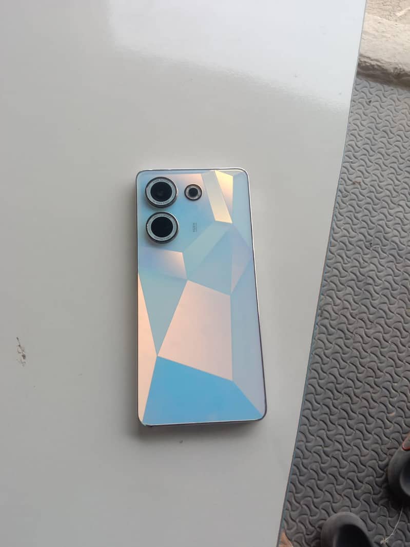 Tecno CAMON 20 4