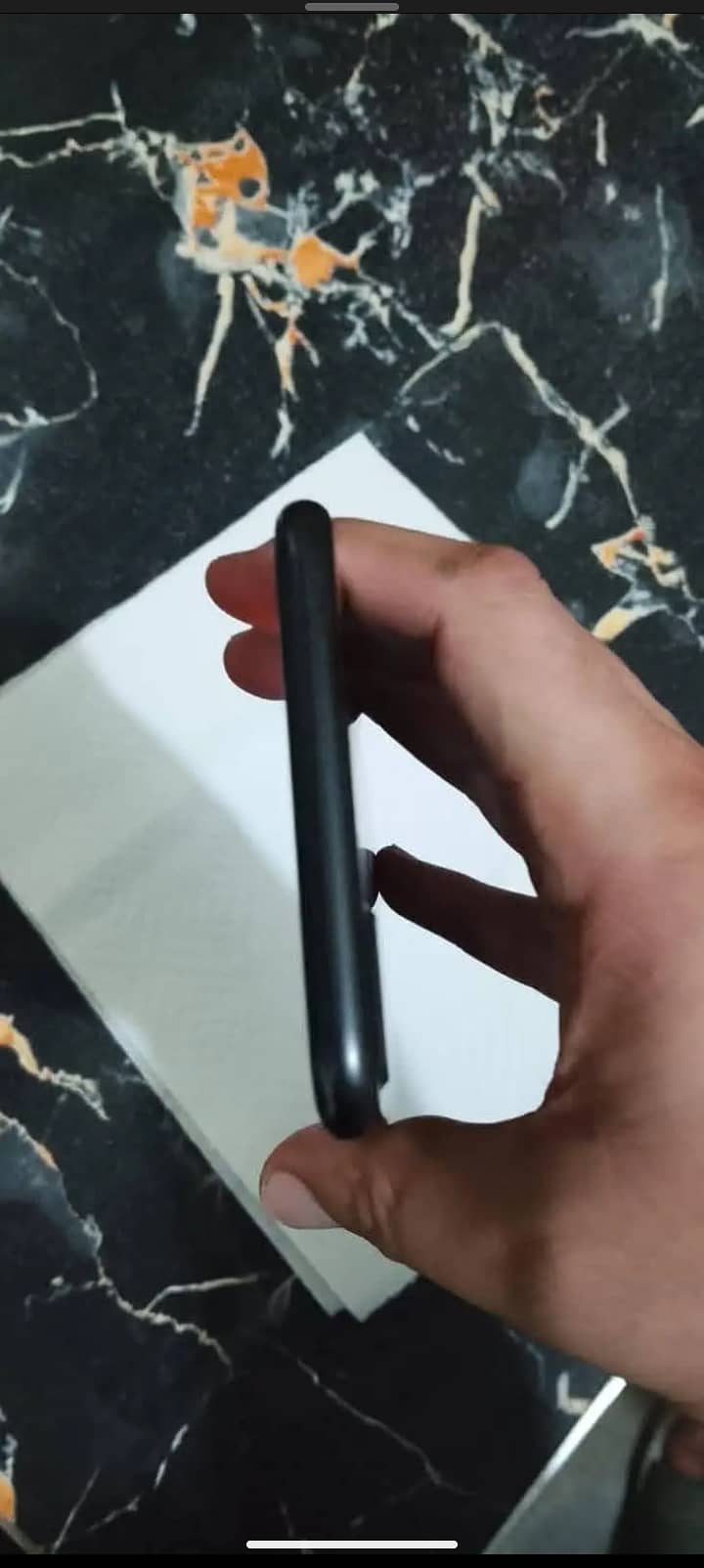 Apple iPhone 7 Plus 2