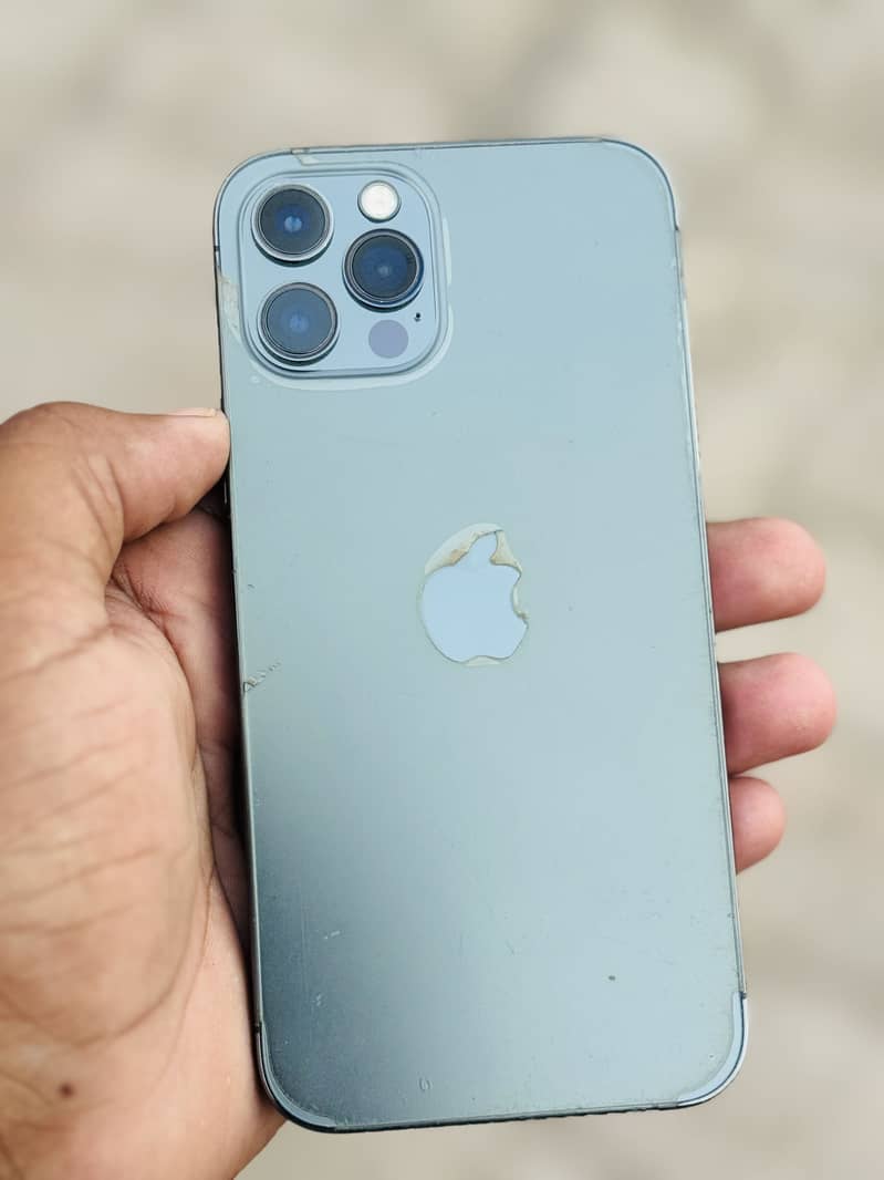 Apple iPhone 12 Pro 2
