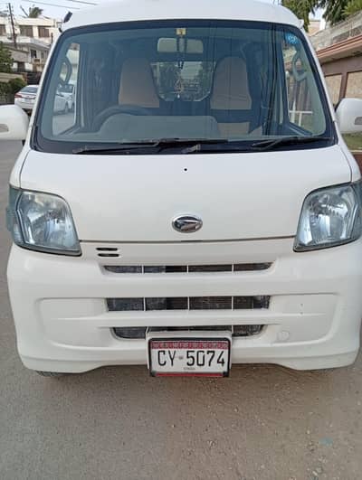Hijet Half Cruise 14 model 19 Reg in Zabardast Condition.