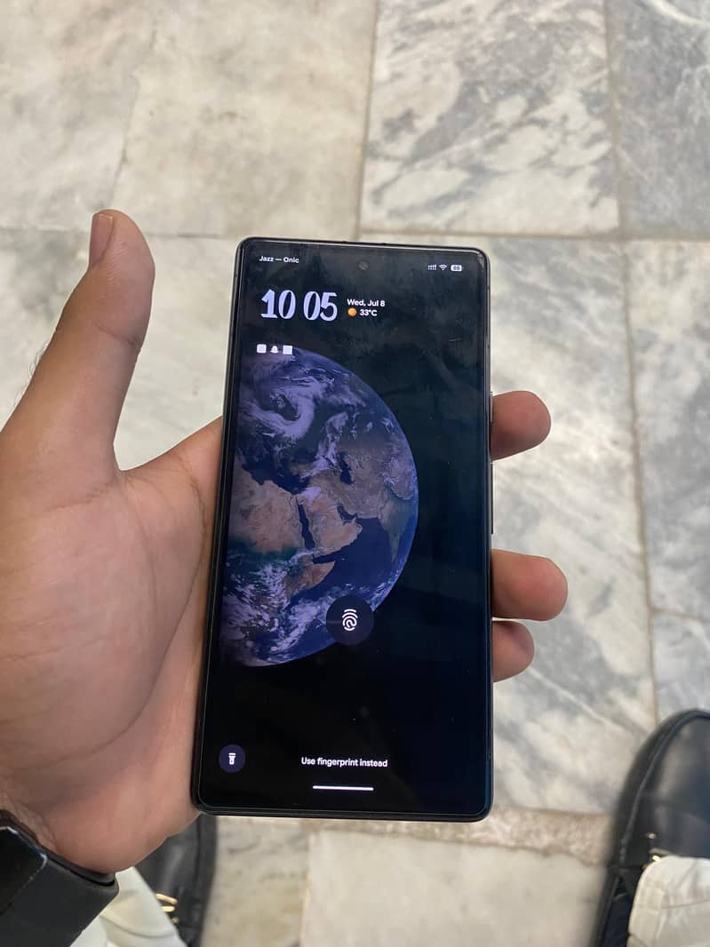 Google Pixel 7a 2