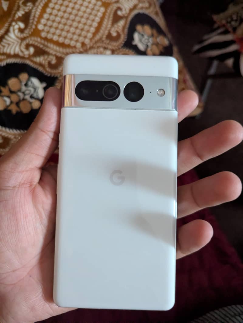 Google Pixel 7 Pro 4