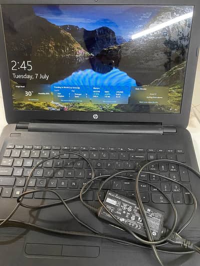 HP Pavilion Core i3 6th Gen, in very good condition