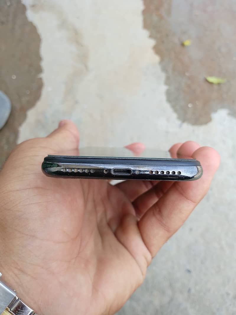 Apple iPhone X 1