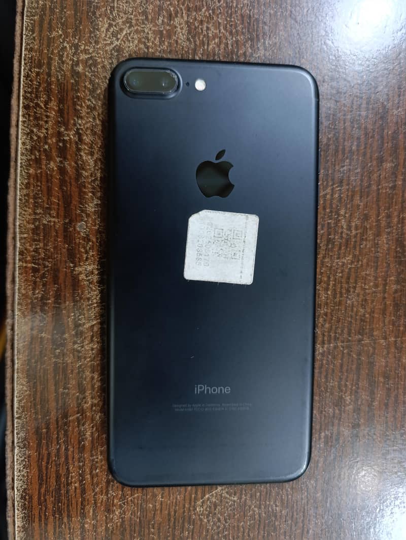Apple iPhone 7 Plus 4