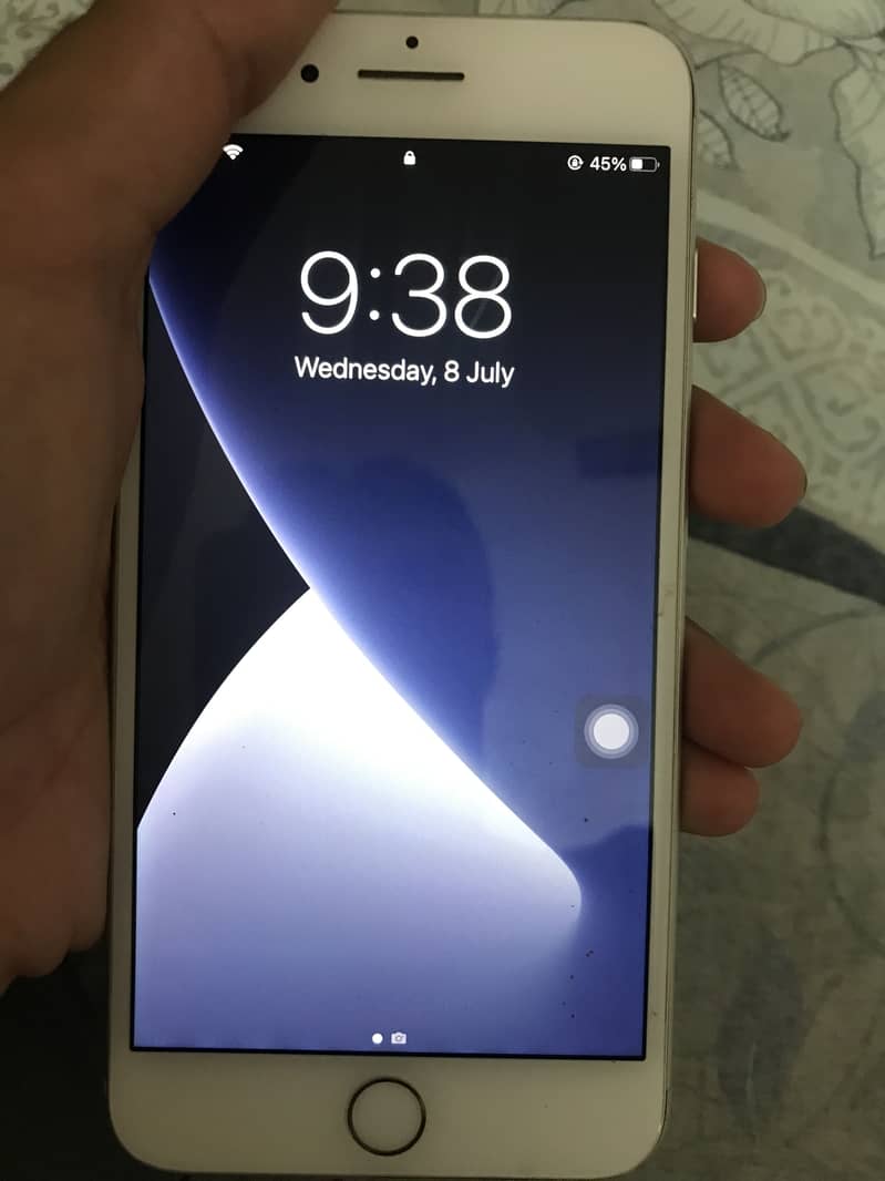 Apple iPhone 7 Plus 5
