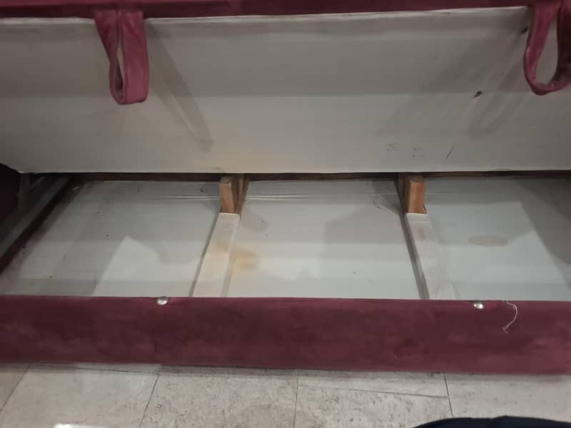 sofa bed 0