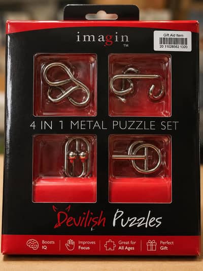 4 in 1 Metal Puzzle Set  Brain Teaser IQ Game Excellent Condition