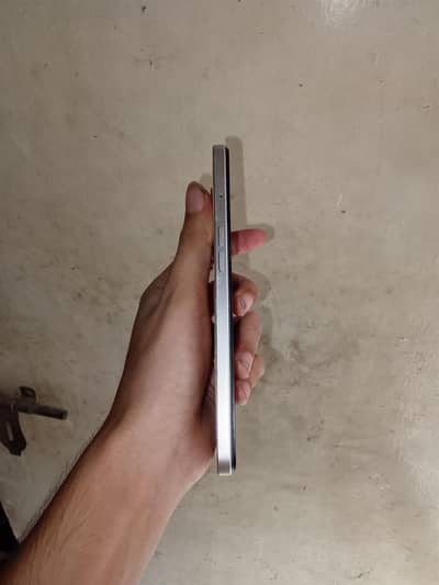 OPPO F21 Pro