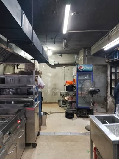 Prime Location 440 Square Feet Shop available for rent in Gulistan-e-Jauhar - Block 13 if you hurry