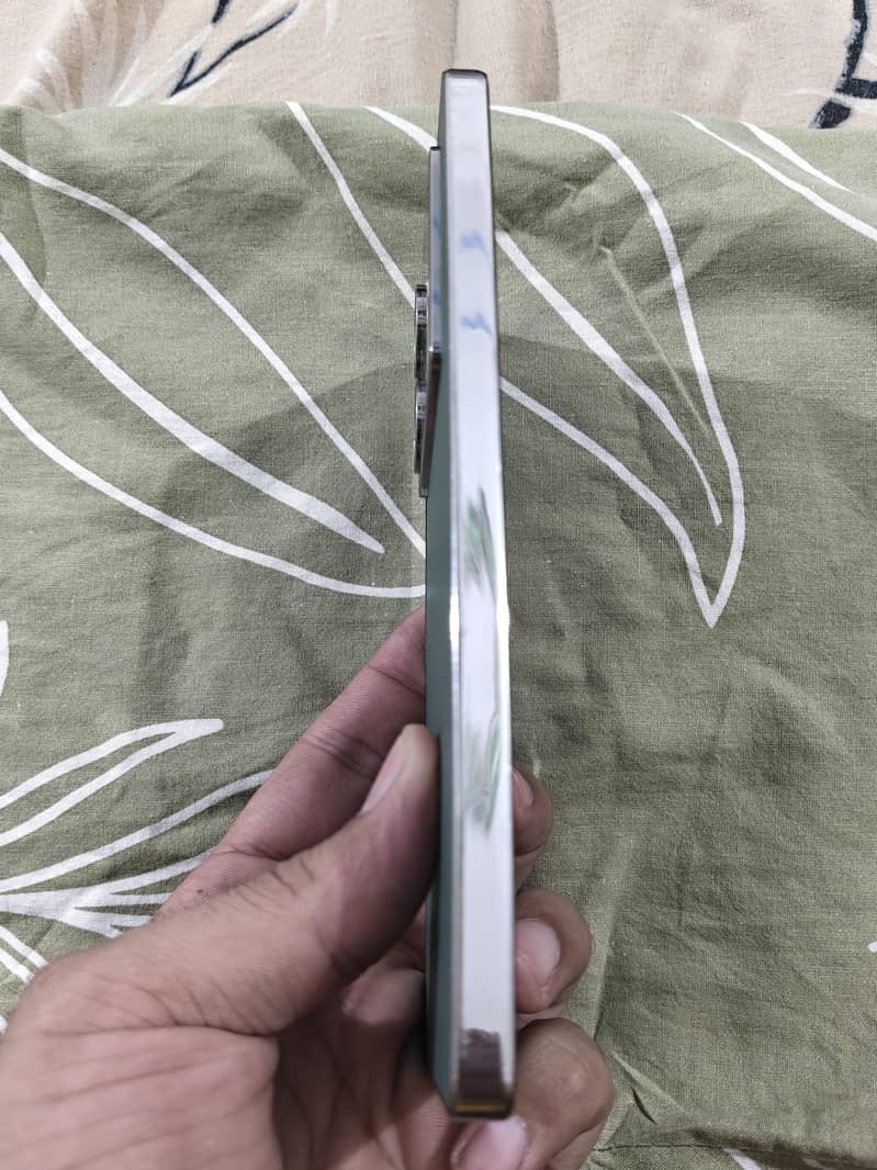 Infinix Note 40 2
