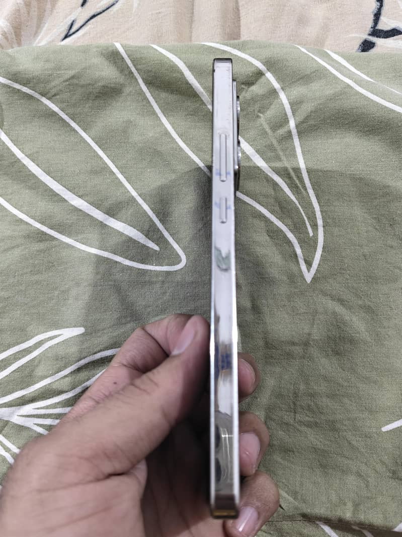 Infinix Note 40 3