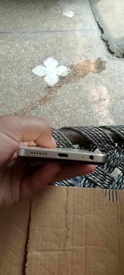 Infinix smart 8 ram 4+4 /64gb
