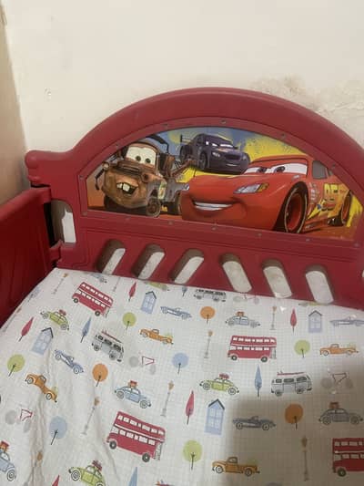 McQueen bed selling