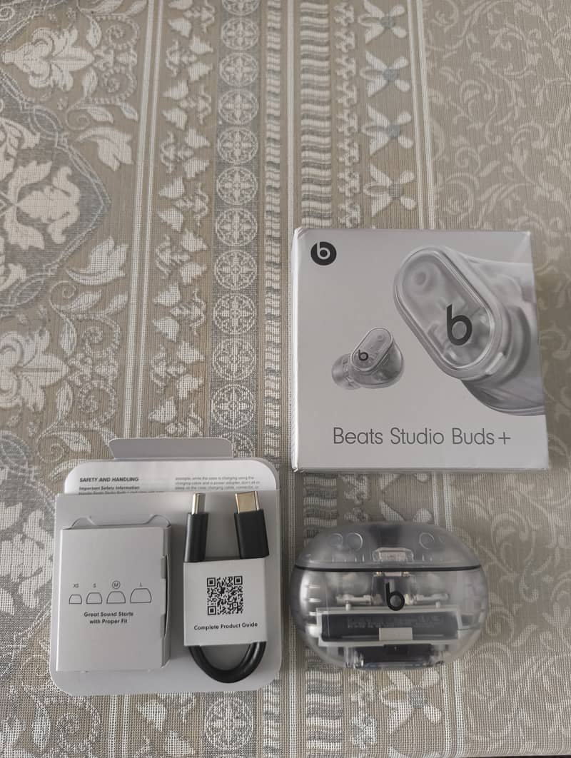 Beats Studio Buds plus 5