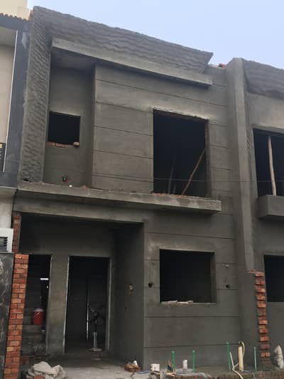 3 Marla Grey structure for sale near Al Kabir